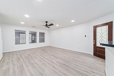 2810 Packard Elm St, Houston, TX 77038 - photo 4