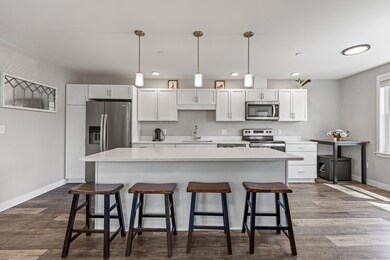 146 Scarborough Downs Rd 208-015