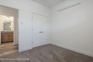Guest bedroom