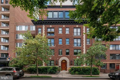 1220 N St NW unit 3B, Washington, DC 20005 - photo 2