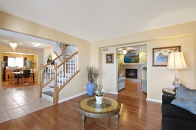 18710 Maple Ave, Country Club Hills, IL 60478 - photo 3