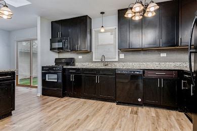 4104 Russet Way, Country Club Hills, IL 60478 - photo 7