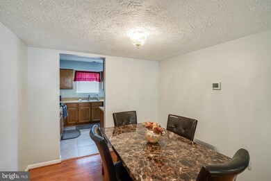 6130 Saint Anthonys Ct, Waldorf, MD 20603 - photo 6