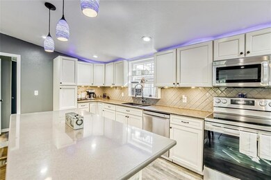 10119 Leroy Ave, Tampa, FL 33619 - photo 3