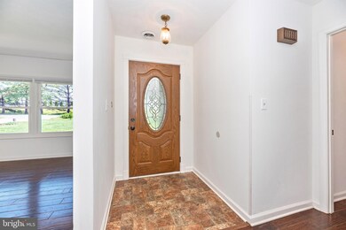 8319 Legg Rd, Frederick, MD 21704 - photo 2