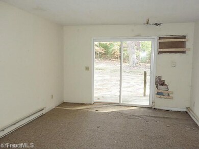 1974 Lakeview Rd, Asheboro, NC 27203 - photo 5