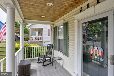 2110 Alletta Ave, Halethorpe, MD 21227 - photo 4