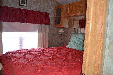 924 Post Rd unit 35, Wells, ME 04090 - photo 7