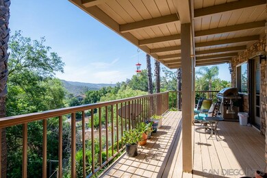 Views, views and more views! This deck spans from 