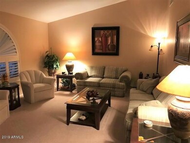 4 - LIVING ROOM VAULTED CEILINGS