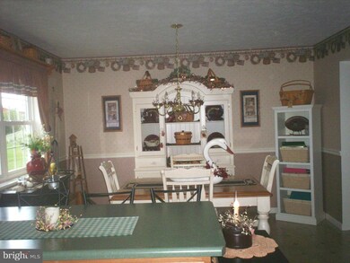 1515 Funderburg St, Keyser, WV 26726 - photo 7
