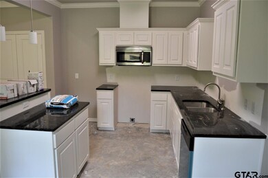 3084 3084 San Jacinto, Tyler, TX 75701 - photo 5