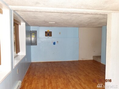 21819 E Terra Ln SE, Yelm, WA 98597 - photo 7