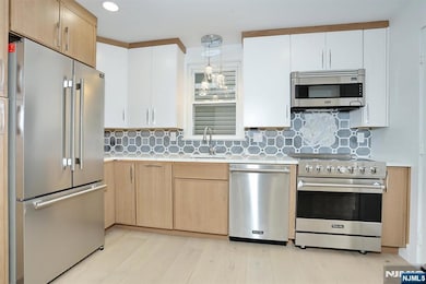 105 Summit Ave unit 1, Garfield, NJ 07026 - photo 3