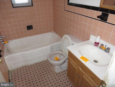 4932 Gunther St, Capitol Heights, MD 20743 - photo 4