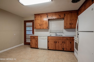 6568 Barmer Dr S, Jacksonville, FL 32210 - photo 6