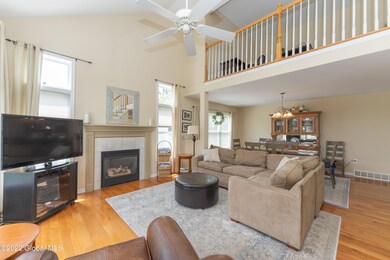 5 Maxwell Dr, Saratoga Springs, NY 12866 - photo 4