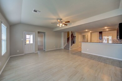 2930 Silverhorn Ln, Rosenberg, TX 77471 - photo 5