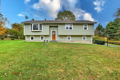 77 Laurie Ln, Beacon Falls, CT 06403 - photo 2