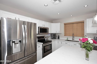 Kitchen-Range
