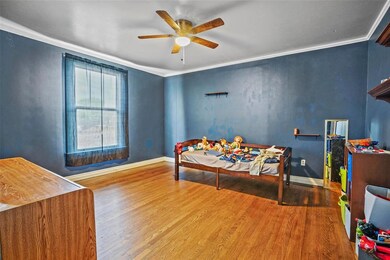 1002 Palo Pinto St, Weatherford, TX 76086 - photo 5