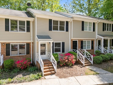 300 Nc 54 unit E3, Carrboro, NC 27510 - photo 2
