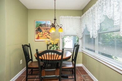 9 Redwood Ct, Rockland, MA 02370 - photo 2