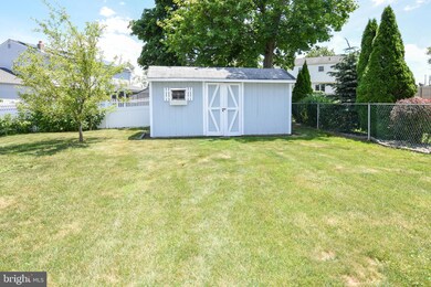 510 Penrose Ln, Warminster, PA 18974 - photo 7