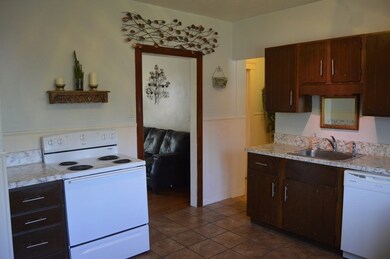 79 Airlie St, Worcester, MA 01606 - photo 7