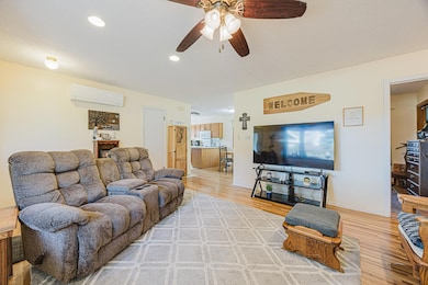 2512 Second St N, Fargo, ND-12.jpg
