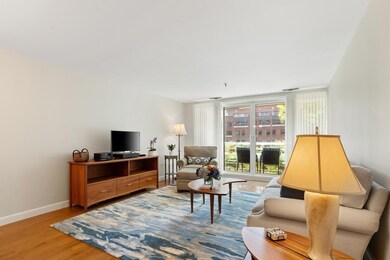 Thomas Graves Landing unit 311, Cambridge, MA 02141 - photo 6