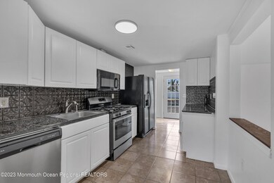 798 Fischer Blvd, Toms River, NJ 08753 - photo 3