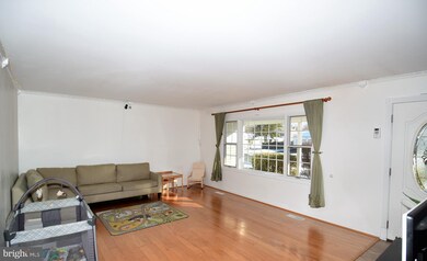 12609 Millstream Dr, Bowie, MD 20715 - photo 4