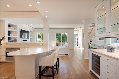 1065 4th St S unit 2, Naples, FL 34102 - photo 7