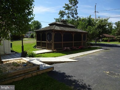 6910 Birdwood Ave, Middle River, MD 21220 - photo 3