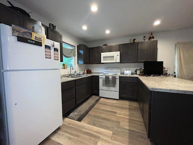 1121 Beechwood Rd, Newport, TN 37821 - photo 6