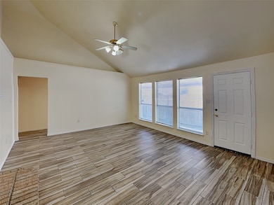 6236 Stockton Dr, Fort Worth, TX 76132 - photo 2