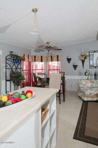 438 Puffin - Dining Room - 2