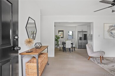 8700 Leafycreek Dr, North Chesterfield, VA 23237 - photo 4