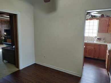 3010 Sacramento Ave, El Paso, TX 79930 - photo 5