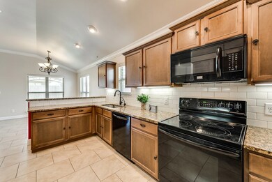 806 E 99th Ct, Odessa, TX 79765 - photo 6