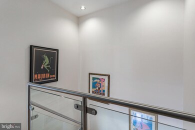 2363 Champlain St NW unit 3, Washington, DC 20009 - photo 7