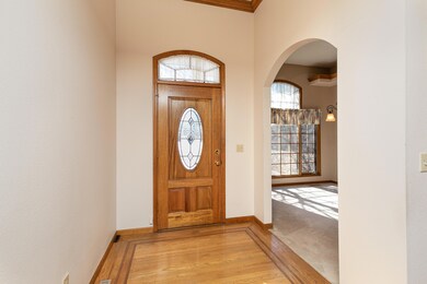 1011 E Turnbridge CIR