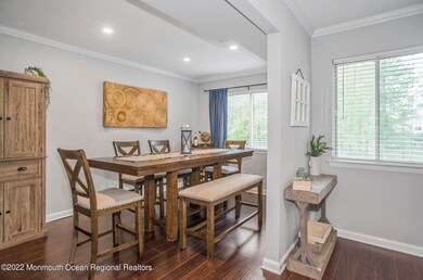 _RMJ9286 dining room