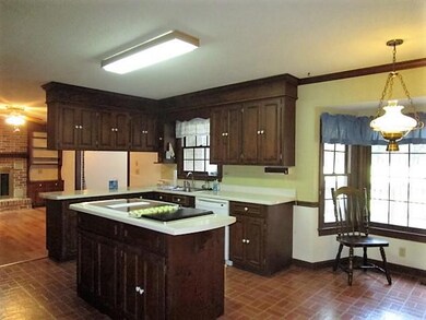Spacious Kitchen