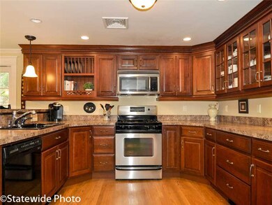 12 Old Chimney Rd, Barrington, RI 02806 - photo 4