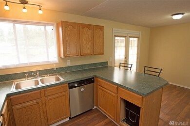 10131 Bridge Rd SE, Yelm, WA 98597 - photo 5