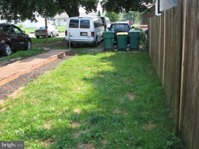 508 N Railroad St, Palmyra, PA 17078 - photo 6