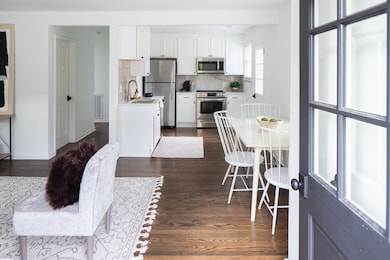 205 Leake Ave unit B, Nashville, TN 37205 - photo 2