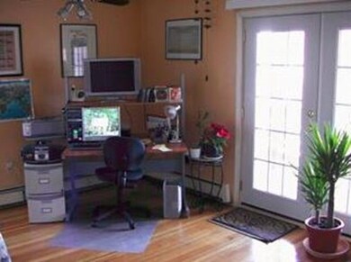 733 Broadway unit 4, Revere, MA 02151 - photo 2